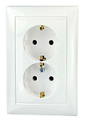 774400, Розетка 2-м СП "Legrand" с/з в сборе белая Valena  16А